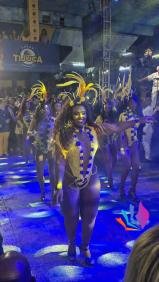 ✨ A ALA ENCANTOS VOLTA A BRILHAR! Na segunda apresentação, a Ala Encantos novamente tomou conta do palco e mostrou toda