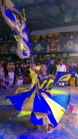 ✨ EM CÂMERA LENTA, CADA DETALHE GANHA VIDA! Emanuel Lima e Thainara Matias, segundo casal de mestre-sala e porta-bandei