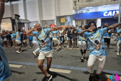 Unidos de Vila Isabel - Ensaio de Rua - Na 28 de setembro