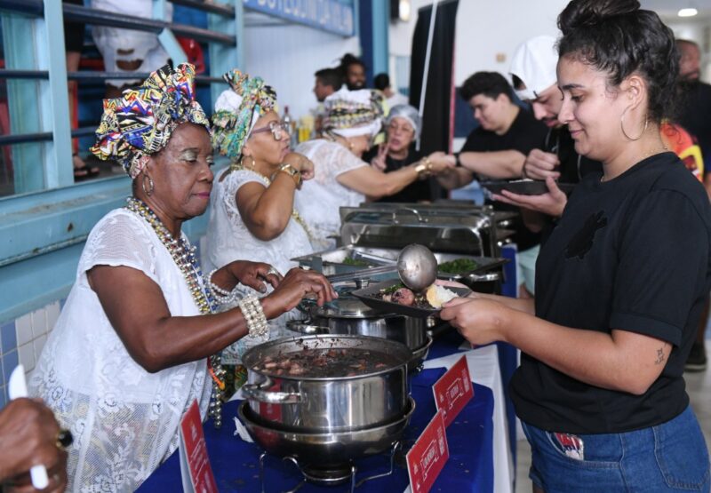 Unidos de Vila Isabel recebe Martinho da Vila em feijoada neste domingo (19)