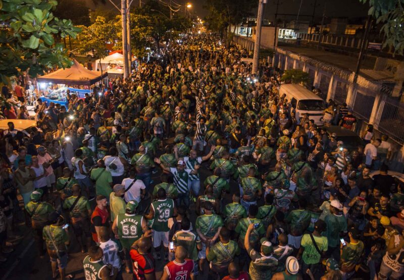 Mocidade inicia os ensaios de rua com a comunidade em peso e promete muito para 2025