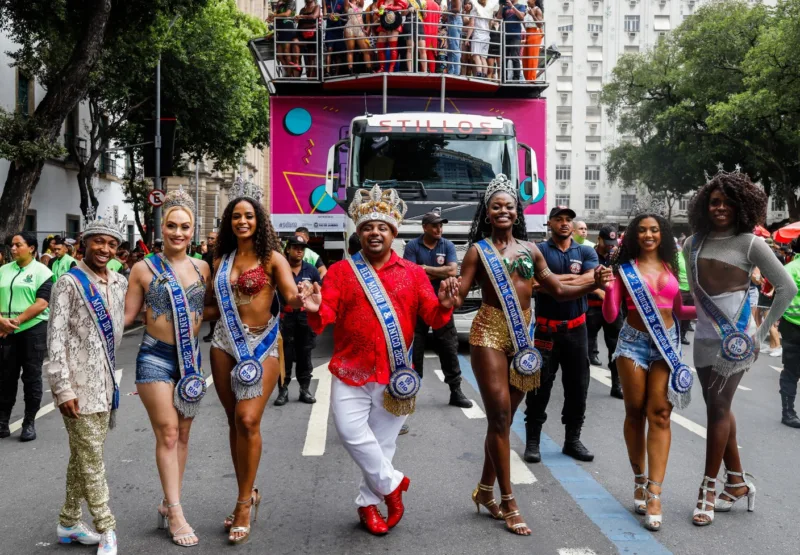 Em ritmo de funk, Carrossel de Emoções abre o Circuito de Megablocos do Carnaval de Rua do Rio 2025 na manhã de sábado, 1/02