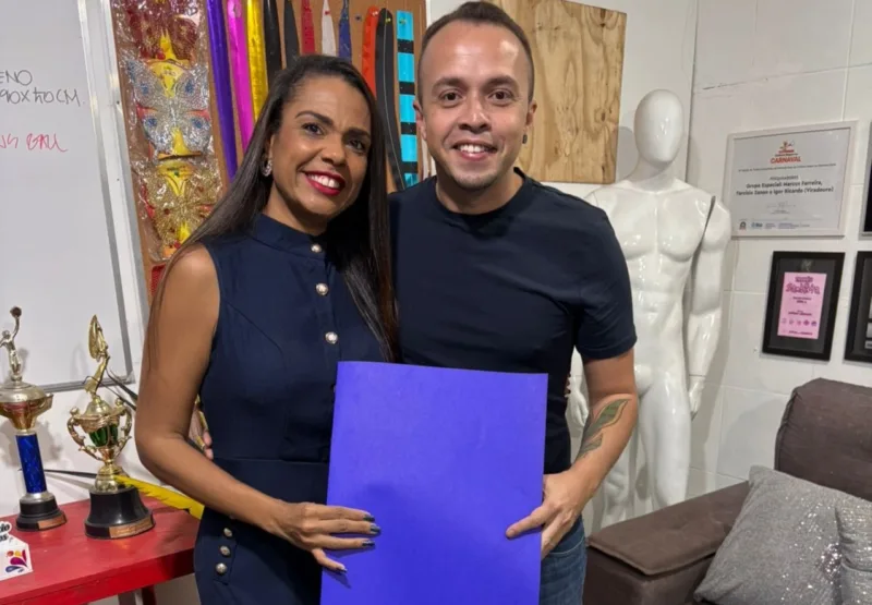 Nathália Brito recebe figurino para estreia como musa da União da Ilha