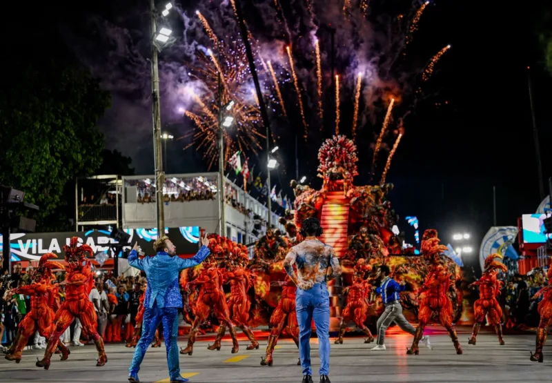 Unidos de Vila Isabel abre audições para a comissão de frente do Carnaval 2026