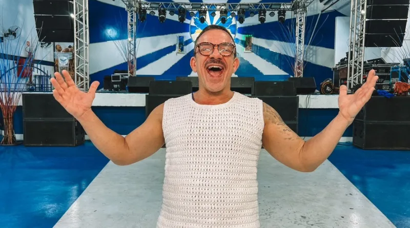 Zé Paulo Sierra é o novo intérprete oficial da Portela para o Carnaval 2026