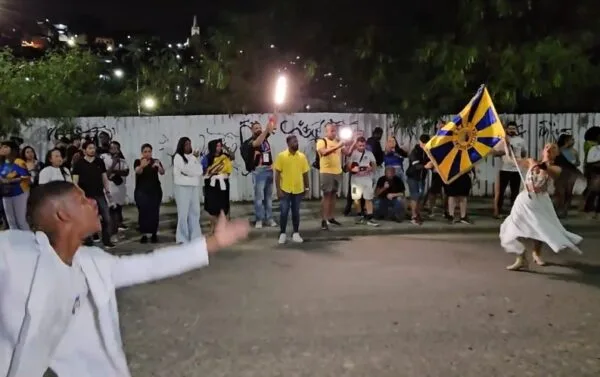 Unidos da Tijuca realiza primeiro ensaio de rua para o Carnaval 2026 com energia renovada