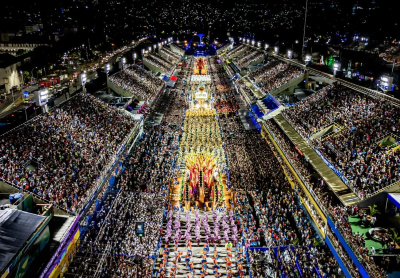 LIESA ABRE “ÚLTIMA CHAMADA” PARA ARQUIBANCADAS COM VENDA OFICIAL DO SETOR 9