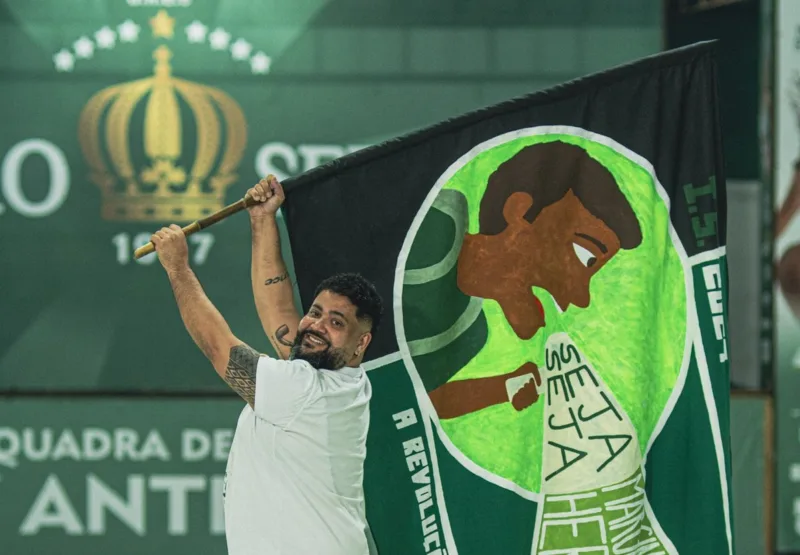 Império Serrano celebra 80 anos exaltando a arte que desafiou a ditadura