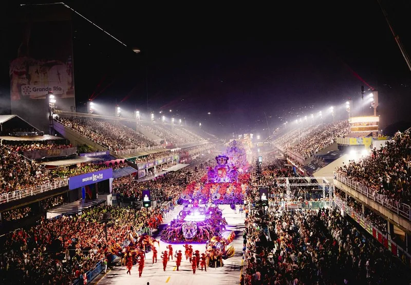 ​Com ingressos esgotados, venda geral do Rio Carnaval 2027 atrai 15 mil interessados