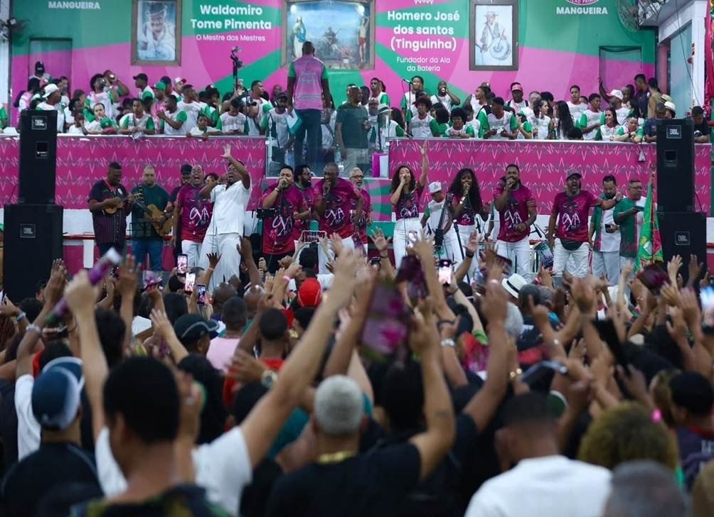 Samba 3 se destaca, avança com força máxima e desponta como um dos favoritos na disputa da Mangueira para o Carnaval 2027