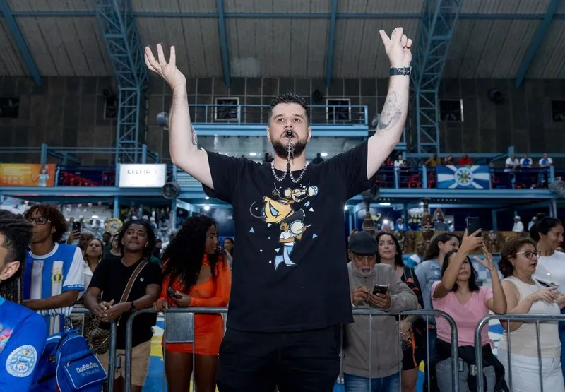 Vila Isabel divulga os 14 sambas inscritos na disputa que definirá o hino